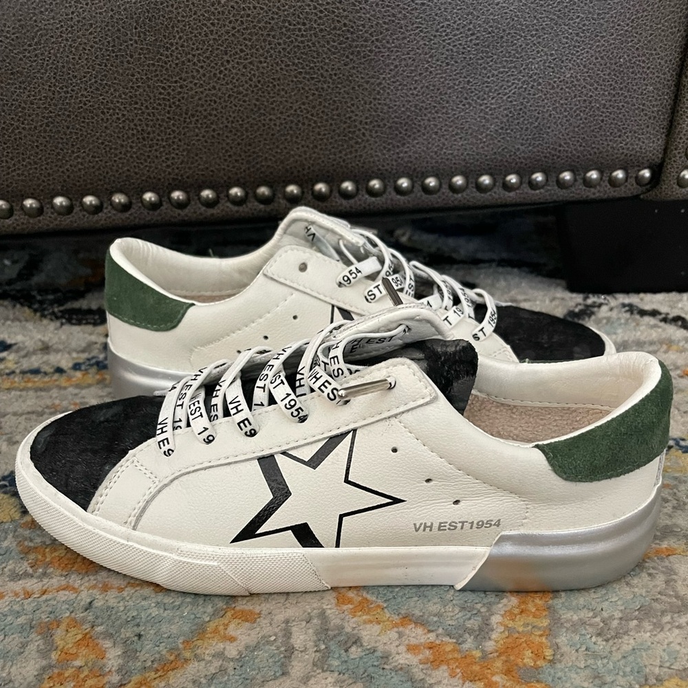 Vintage Havana Sneakers 7.5